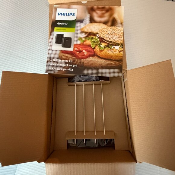 Phillips Airfryer Grill Master Kit - New in Box - Picture 6 of 6
